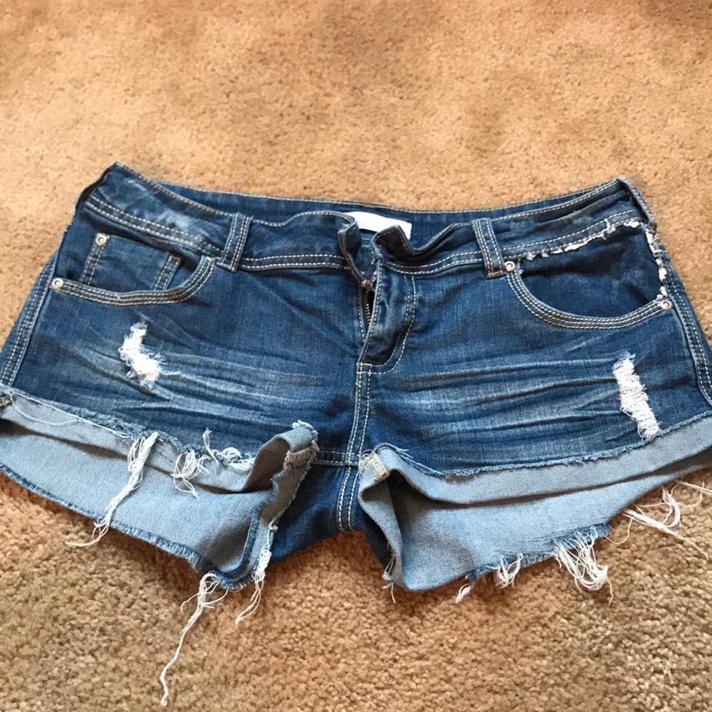 Empyre shorts